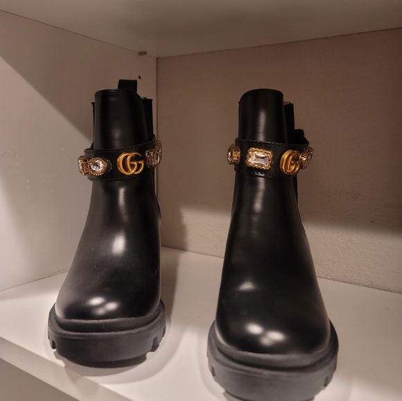 Gucci Leather Ankle Boot - Picture 5 of 8